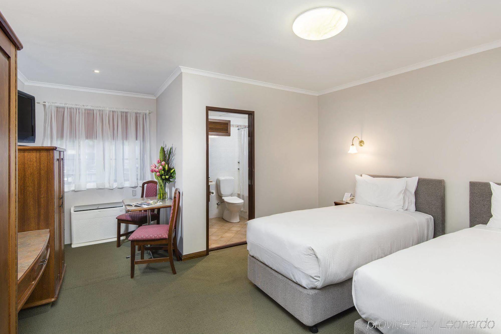 Adelaide Inn 4* Adelaide